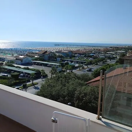 Saporedimare - Full Comfort Quiet With Seaview Rooftop Pool Marina di Pietrasanta